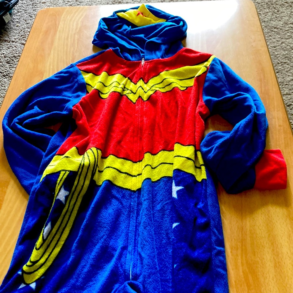 Wonder Woman full length, zip up hoodie.